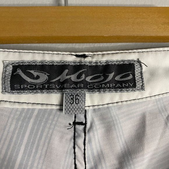 Mojo Sportswear Men's Plaid Stretch Fit Shorts - Picture 7 of 10